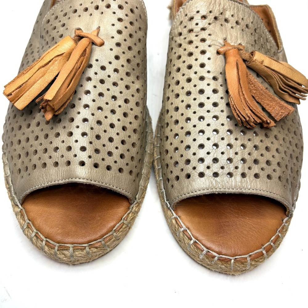 Bueno Tan Perforated Leather Espadrille Slides | 42 - Picture 3 of 10